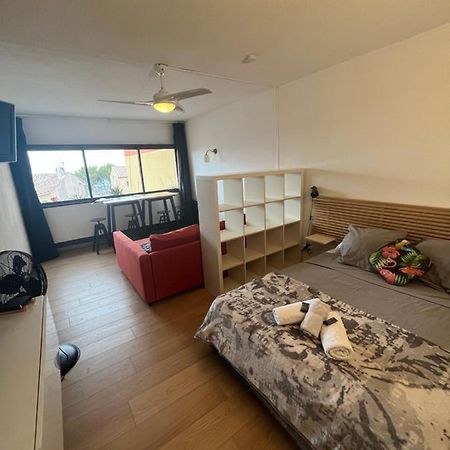Appartement Confortable, Petite Vue Mer Et Piscine Cassis Esterno foto