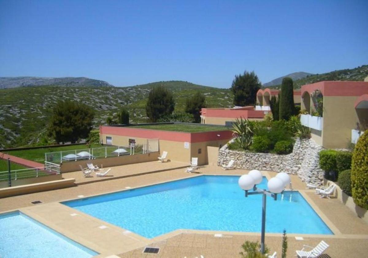 Appartement Confortable, Petite Vue Mer Et Piscine Cassis Esterno foto